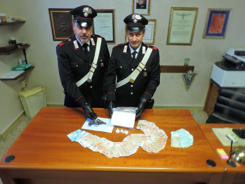 Carabinieri Bagnolo.jpg