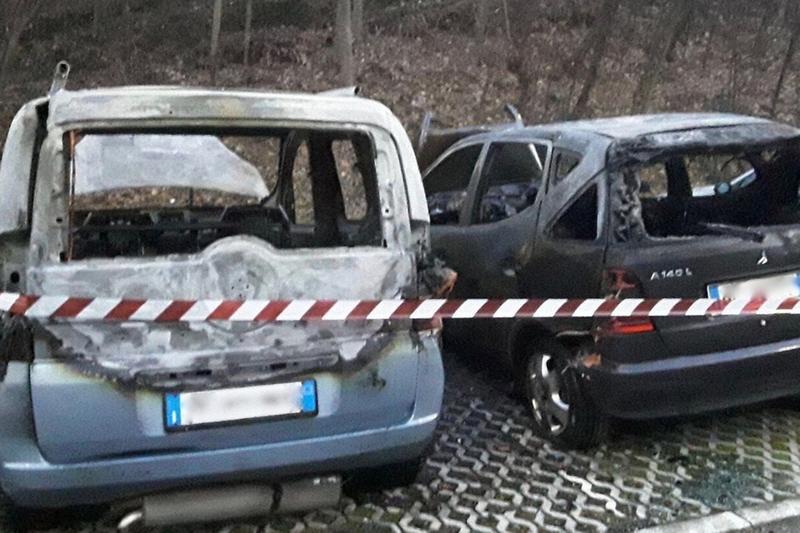 auto incendiate Desenzano