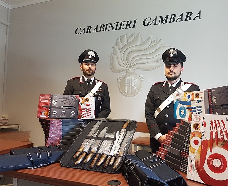 Carabinieri Gambara Coltelli.jpg