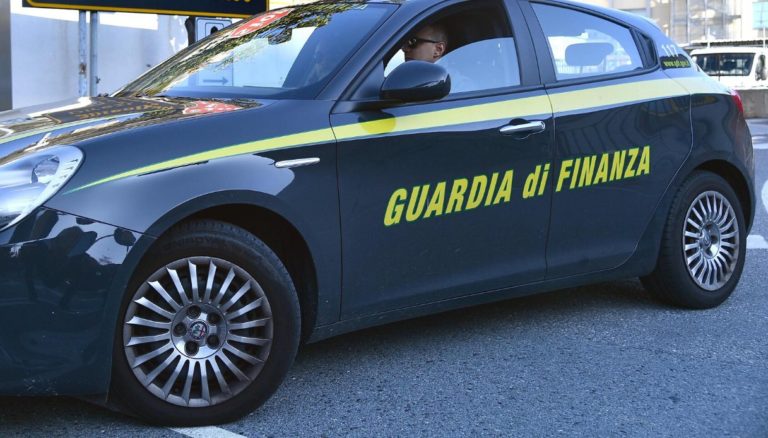 guardia finanza guardia finanza