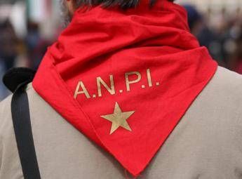 25 aprile divieto per la manifestazione allex Idroscalo Orbetello multa Anpi 25 aprile divieto per la manifestazione allex Idroscalo Orbetello multa Anpi