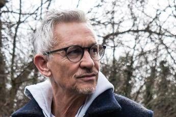 Lineker lascia la Bbc ha condiviso un post antisemita Lineker lascia la Bbc ha condiviso un post antisemita