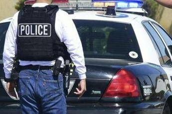 Usa agenti aprono il fuoco davanti alla sede della Cia un ferito Usa agenti aprono il fuoco davanti alla sede della Cia un ferito