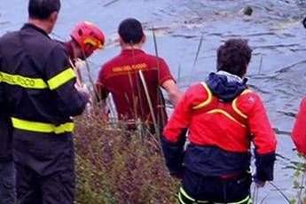 Cuneo 13enne disperso nel fiume Tanaro Cuneo 13enne disperso nel fiume Tanaro