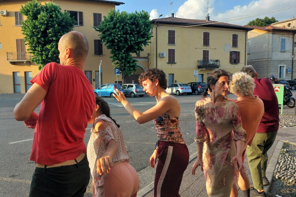 Percorso di rivitalizzazione dei territori urbani attraverso l’arte della danza contemporanea