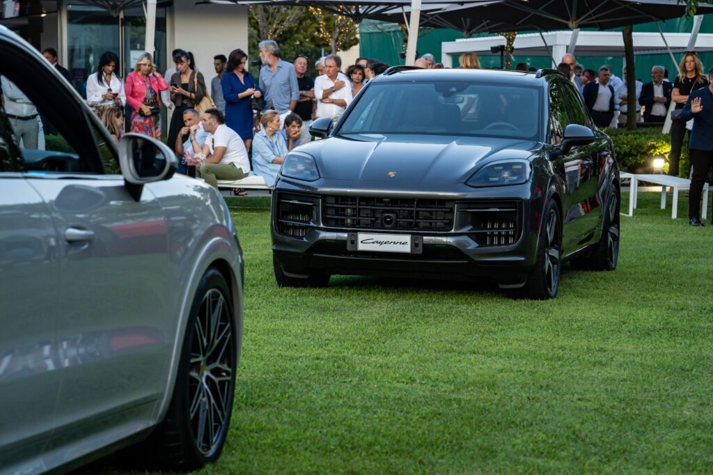 La nuova Porsche Cayenne svelata in anteprima dal Centro Porsche Bergamo