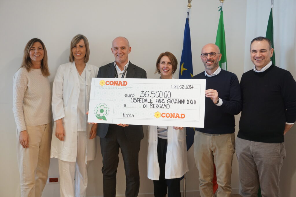 Conad Centro Nord dona 36.500 euro a sostegno del progetto Giocamico dell’Ospedale Papa Giovanni XXIII