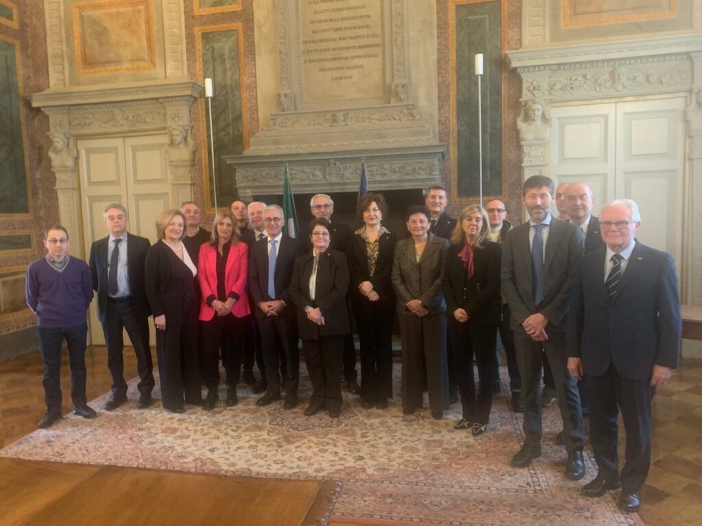 Ricevuti dal Prefetto di Bergamo i 16 neo Maestri del Lavoro