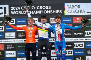 Stefano Viezzi è il nuovo campione del mondo di ciclocross