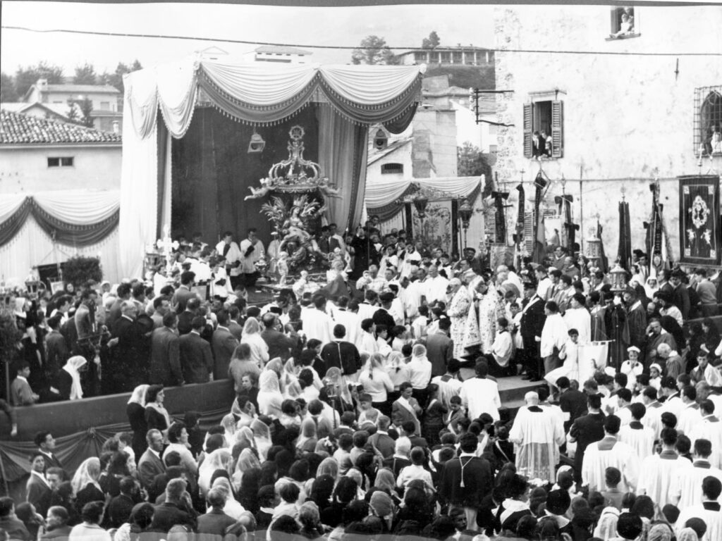 LEFFE IN FESTA PER LA MADONNINA, NEL RICORDO DELL’INCORONAZIONE