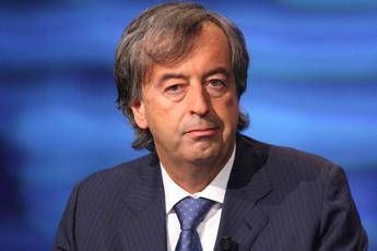 Su TikTok video fake di Burioni con lAi. Frustrante non riuscire a fermarli Su TikTok video fake di Burioni con lAi. Frustrante non riuscire a fermarli