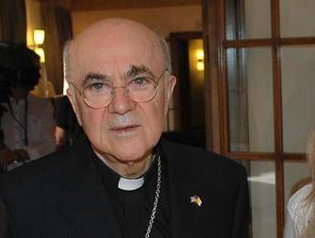 Larcivescovo scomunicato Vigano cita in giudizio lo Ior