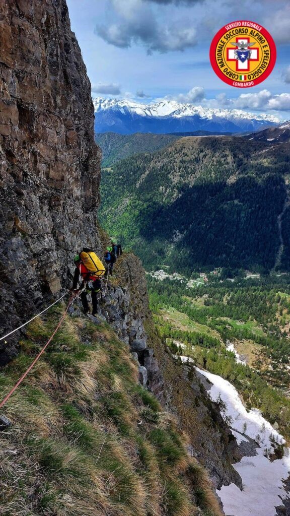 Tecnici del Soccorso alpino aprono nuove vie di arrampicata