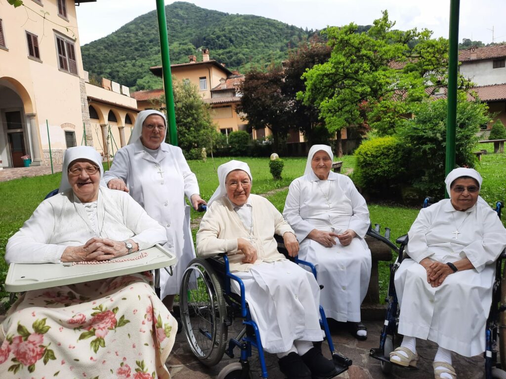 Benemeriti e anniversari, festa a Gandino nel giorno dei Patroni