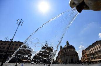 Oggi sole e caldo ma e solo un break per lestate bisogna aspettare fine mese le previsioni meteo Oggi sole e caldo ma e solo un break per lestate bisogna aspettare fine mese le previsioni meteo