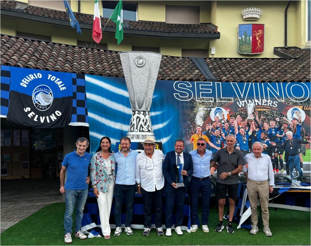 Esposizione Coppa Europa League - Atalanta A Selvino