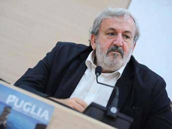 Emiliano Regioni non entita isolate ma parte viva di un organismo Emiliano Regioni non entita isolate ma parte viva di un organismo
