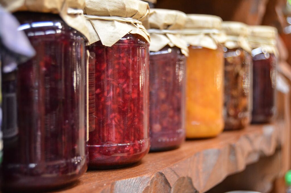 Tempo di conserve dalla passata di pomodoro