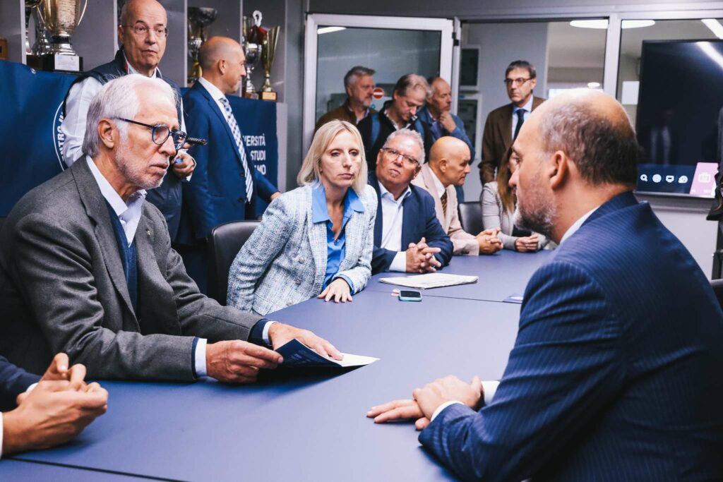 02. Malago e Cavalieri CUS Bergamo Visita Presidente CONI Giovanni Malago a Dalmine 8.10.24