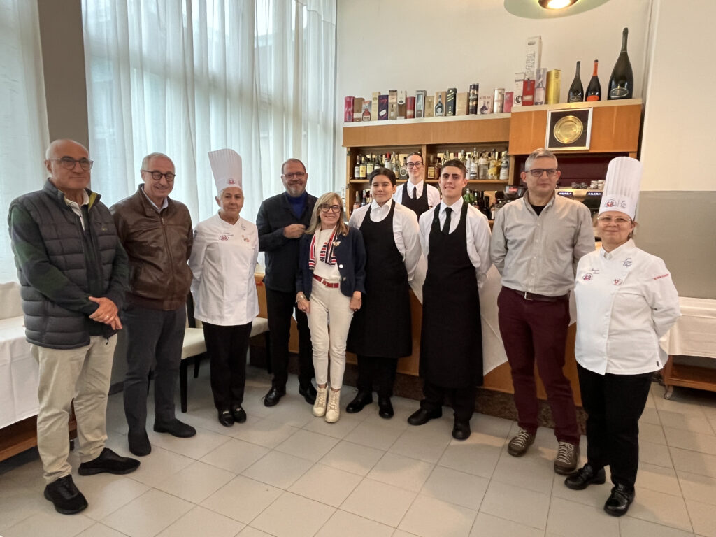 Giurati Loretta Tabarini Guido Calvi staff Olivelli Putelli