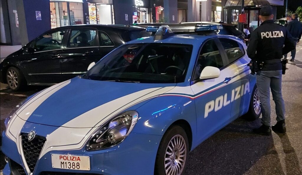 polizia brescia sera