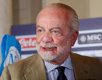Napoli De Laurentiis De Bruyne ha preso casa. Conte Se vuole rimanere Napoli De Laurentiis De Bruyne ha preso casa. Conte Se vuole rimanere