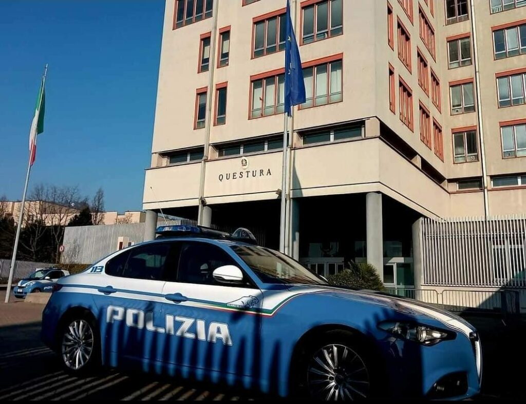 Polizia di stato: Arrestato 39enne per furto aggravato presso un esercizio commerciale in città