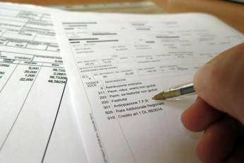 Busta paga giugno 2025 arriva rimborso da 480 euro Busta paga giugno 2025 arriva rimborso da 480 euro