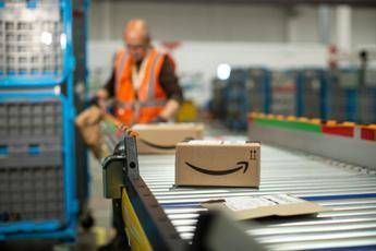Amazon in Italia nel 2024 investiti 15 mln per migliorare ambiente lavorativo Amazon in Italia nel 2024 investiti 15 mln per migliorare ambiente lavorativo