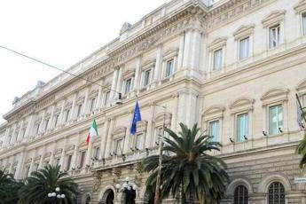 Conti pubblici Bankitalia a giugno debito sale a 3.0707 miliardi