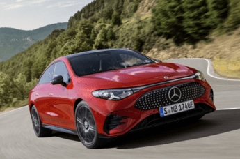 La nuova Mercedes Benz CLA debutta con quattro versioni La nuova Mercedes Benz CLA debutta con quattro versioni