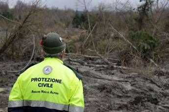 Maltempo allerta in 12 regioni per pioggia e forti temporali Maltempo allerta in 12 regioni per pioggia e forti temporali