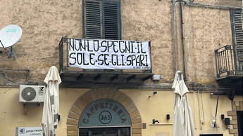 Monreale striscione dedicato alle vittime Monreale striscione dedicato alle vittime