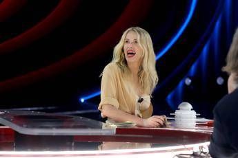 Obbligo o Verita stasera 28 aprile ultima puntata chi sono gli ospiti Obbligo o Verita stasera 28 aprile ultima puntata chi sono gli ospiti
