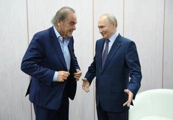 Russia incontro Putin Oliver Stone a Mosca Russia incontro Putin Oliver Stone a Mosca