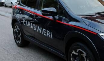 Salerno 55enne trovata morta nella vasca da bagno indagini anche per omicidio Salerno 55enne trovata morta nella vasca da bagno indagini anche per omicidio