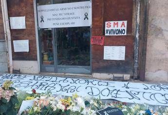 Sparatoria a Monreale indagato confessa davanti al gip piange e chiede perdono per la strage Sparatoria a Monreale indagato confessa davanti al gip piange e chiede perdono per la strage