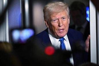Trump fa causa a Colorado e Denver ostacolano le espulsioni dei migranti Trump fa causa a Colorado e Denver ostacolano le espulsioni dei migranti