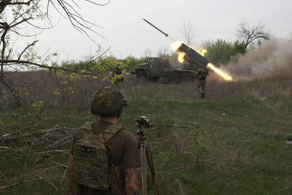 Ucraina soldati per caso dal Camerun In Russia per lavoro mi sono ritrovato in guerra Ucraina soldati per caso dal Camerun In Russia per lavoro mi sono ritrovato in guerra