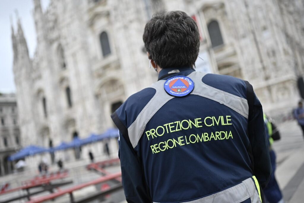 papa protezione civile lombardia esequie papa protezione civile lombardia esequie