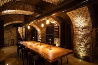 Alfredo alla Scrofa presenta le sue cantine di epoca romana uno spazio sensoriale dedicato al vino Alfredo alla Scrofa presenta le sue cantine di epoca romana uno spazio sensoriale dedicato al vino