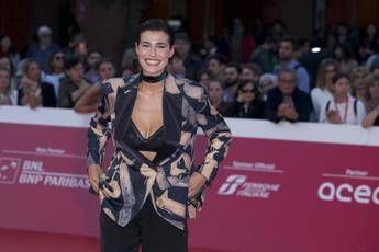 Alice Sabatini a La volta buona Dopo Miss Italia ho preso 15 kg sono finita in ospedale Alice Sabatini a La volta buona Dopo Miss Italia ho preso 15 kg sono finita in ospedale