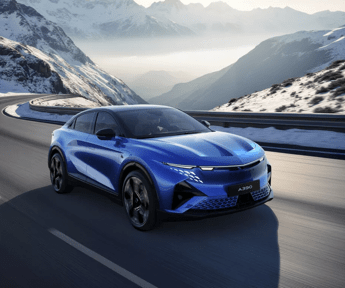 Alpine presenta la A390 fastback elettrica ma sportiva Alpine presenta la A390 fastback elettrica ma sportiva