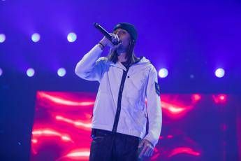 Baby Gang videochiamata a Niko Pandetta in carcere durante concerto indagato