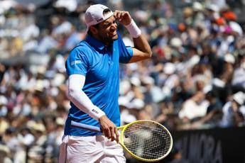 Berrettini che esordio agli Internazionali batte Fearnley e si emoziona Berrettini che esordio agli Internazionali batte Fearnley e si emoziona