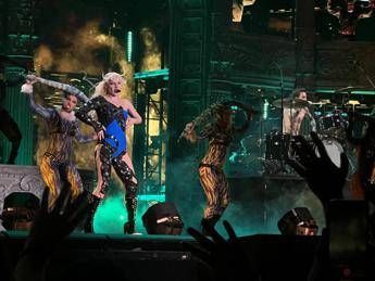 Brasile sventato attentato al concerto di Lady Gaga a Copacabana Brasile sventato attentato al concerto di Lady Gaga a Copacabana