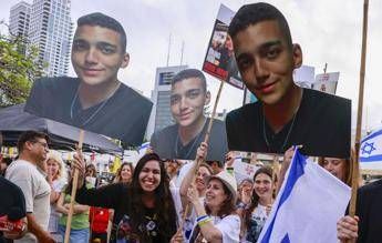 Chi e Edan Alexander lostaggio americano rilasciato da Hamas dopo 580 giorni Chi e Edan Alexander lostaggio americano rilasciato da Hamas dopo 580 giorni