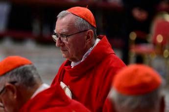 Conclave Parolin piu menzionato sui social con Tagle e Zuppi analisi Vis Factor
