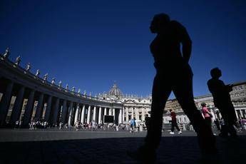 Conclave il fronte conservatore cattolico mobilitato a Roma per il dopo Francesco Conclave il fronte conservatore cattolico mobilitato a Roma per il dopo Francesco