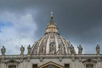 Conclave secondo giorno di votazioni per eleggere il nuovo Papa Conclave secondo giorno di votazioni per eleggere il nuovo Papa